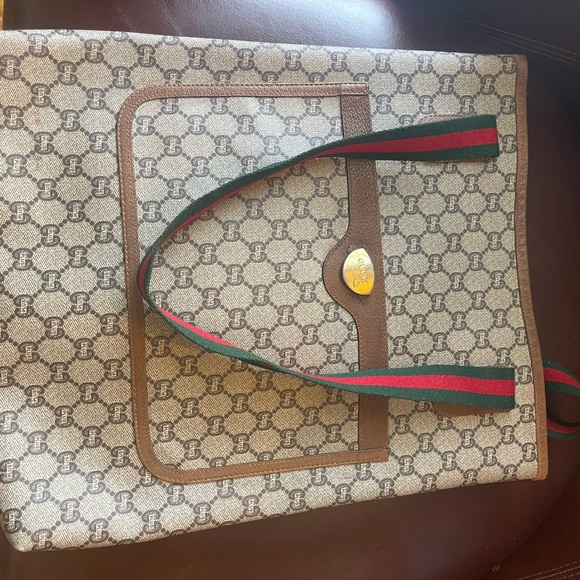 Gucci Large Monogram Tote - Picture 9 of 10